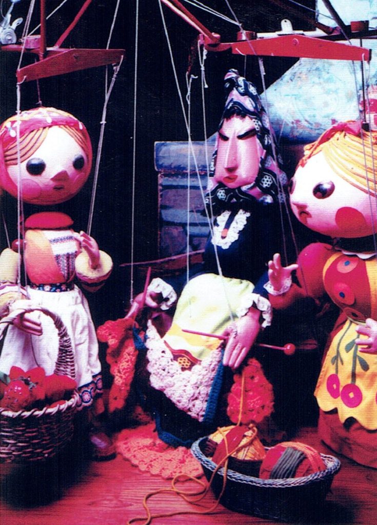 人形劇団プーク<br>スロバキアの民話より<br>『12の月のたき火』